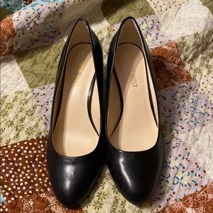 Nine West Leather Wedge Dress Shoe, Size 6m